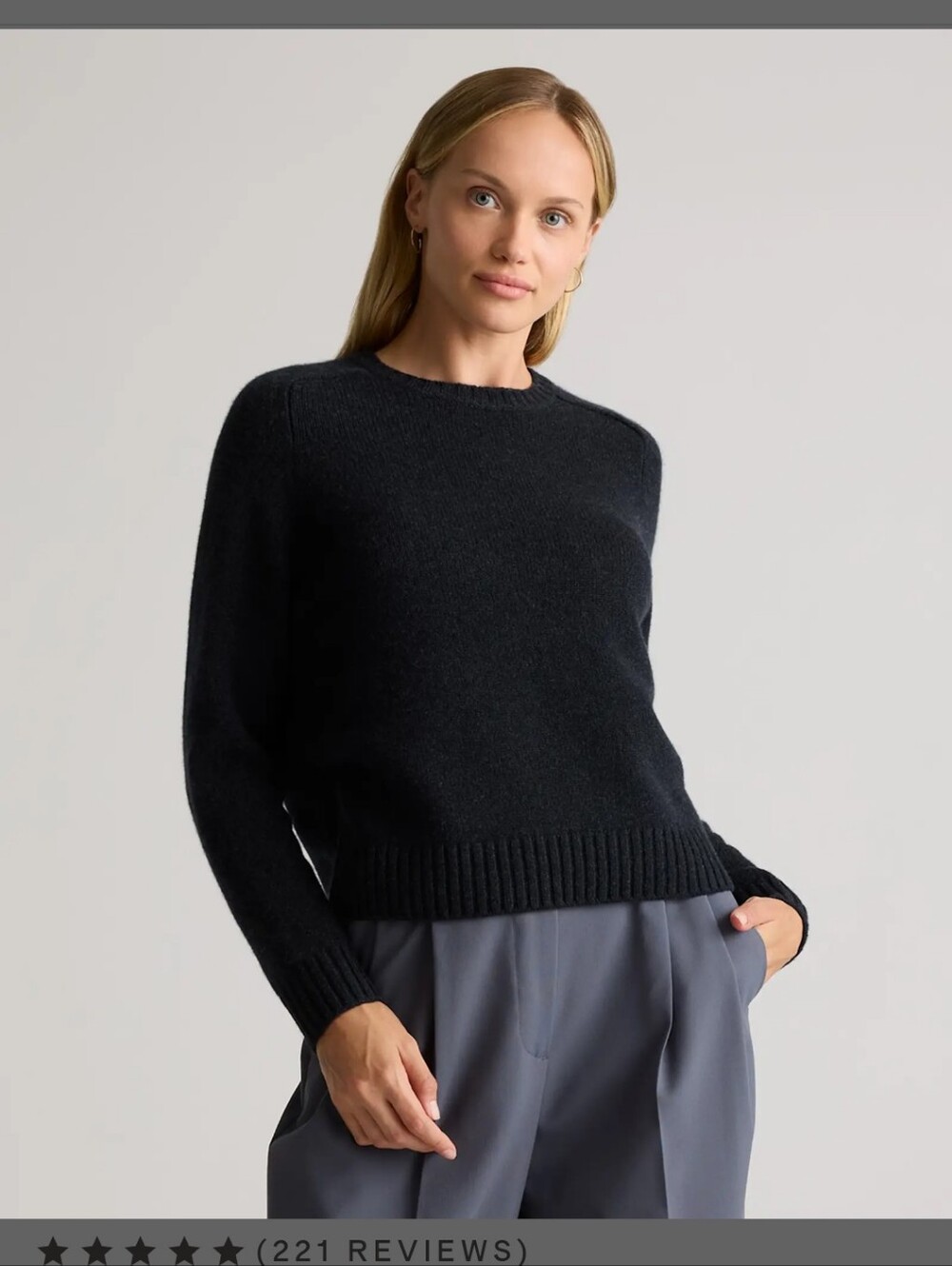 Quince Women's Black Crewneck Cashmere Sweater